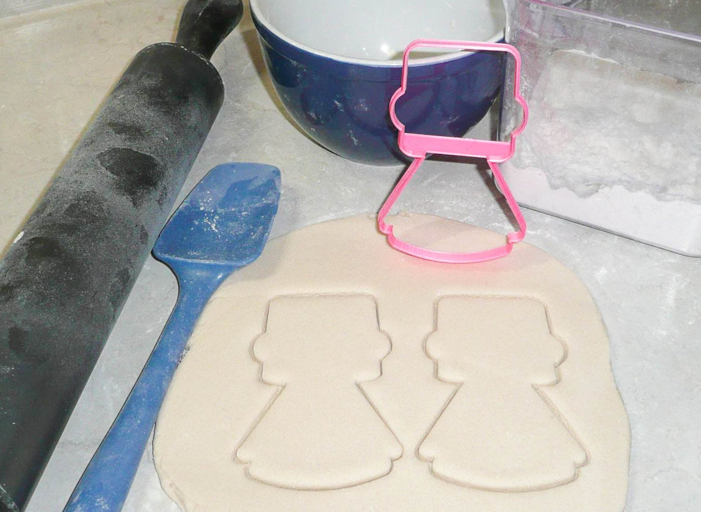 Girl Body With Square Head Hat Outline Vintage Kids Toy Cookie Cutter USA PR3186