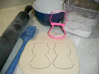 Girl Body With Square Head Hat Outline Vintage Kids Toy Cookie Cutter USA PR3186