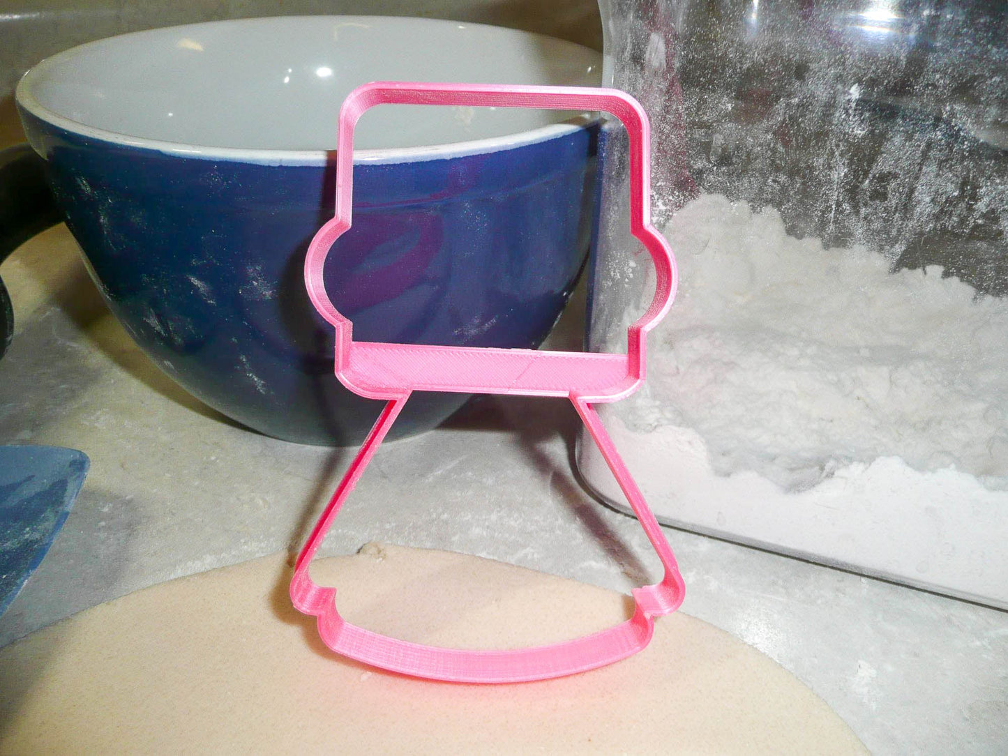 Girl Body With Square Head Hat Outline Vintage Kids Toy Cookie Cutter USA PR3186