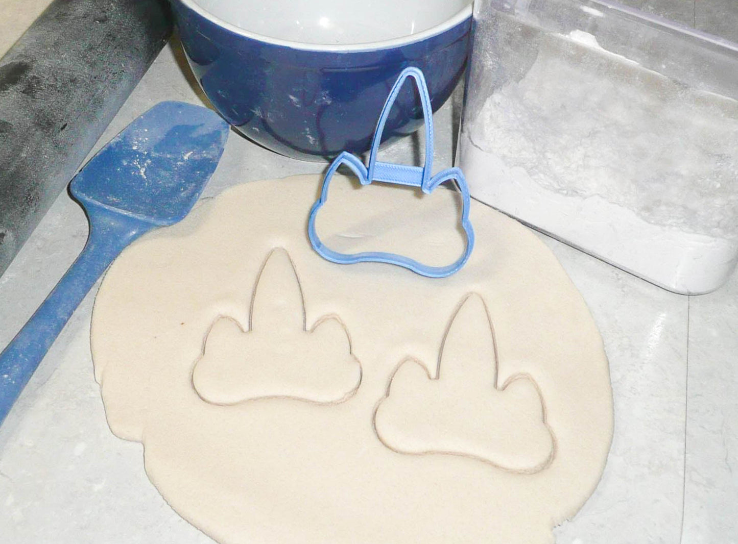 Unicorn Head Outline Magical Horse With Spiral Horn Cookie Cutter USA PR3234