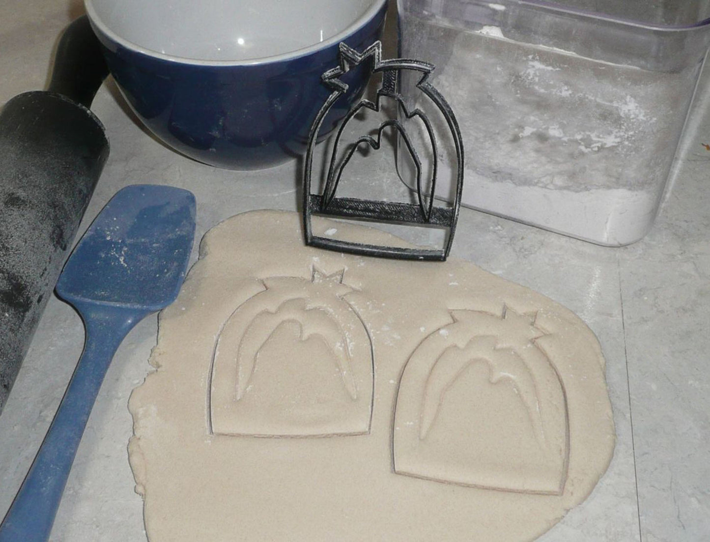 Nativity Manger Scene Baby Jesus Mary Joseph Christmas Cookie Cutter USA PR3031