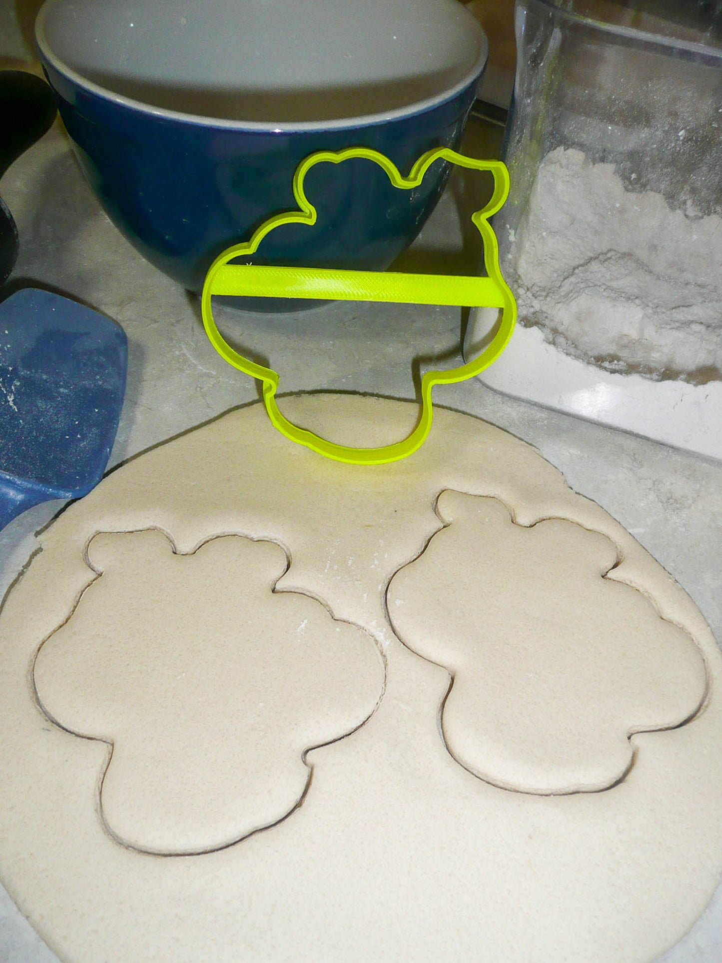 Bee Outline Buzzing Honey Bumblebee Wasp Hornet Insect Cookie Cutter USA PR3133