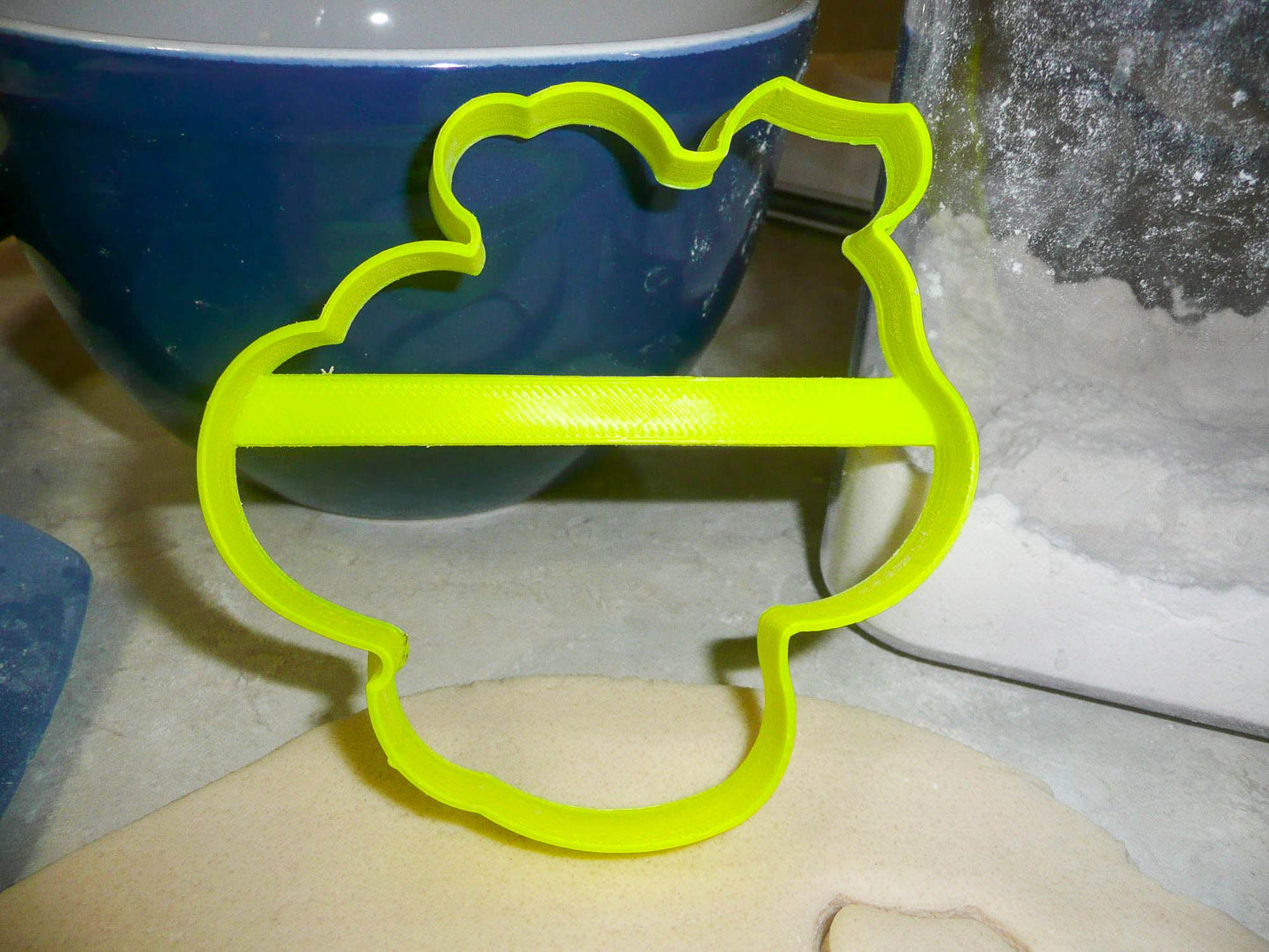 Bee Outline Buzzing Honey Bumblebee Wasp Hornet Insect Cookie Cutter USA PR3133