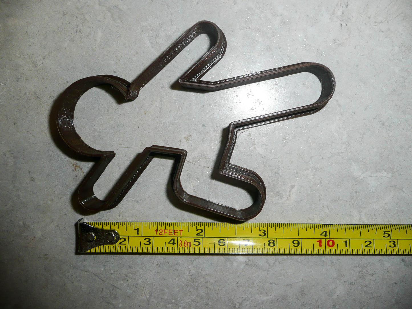 Running Moving Action Gingerbread Man Outline Christmas Cookie Cutter USA PR2153