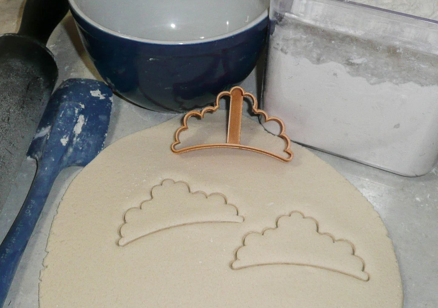 Tiara Outline Princess Prom Queen Crown Bride Birthday Cookie Cutter USA PR3237