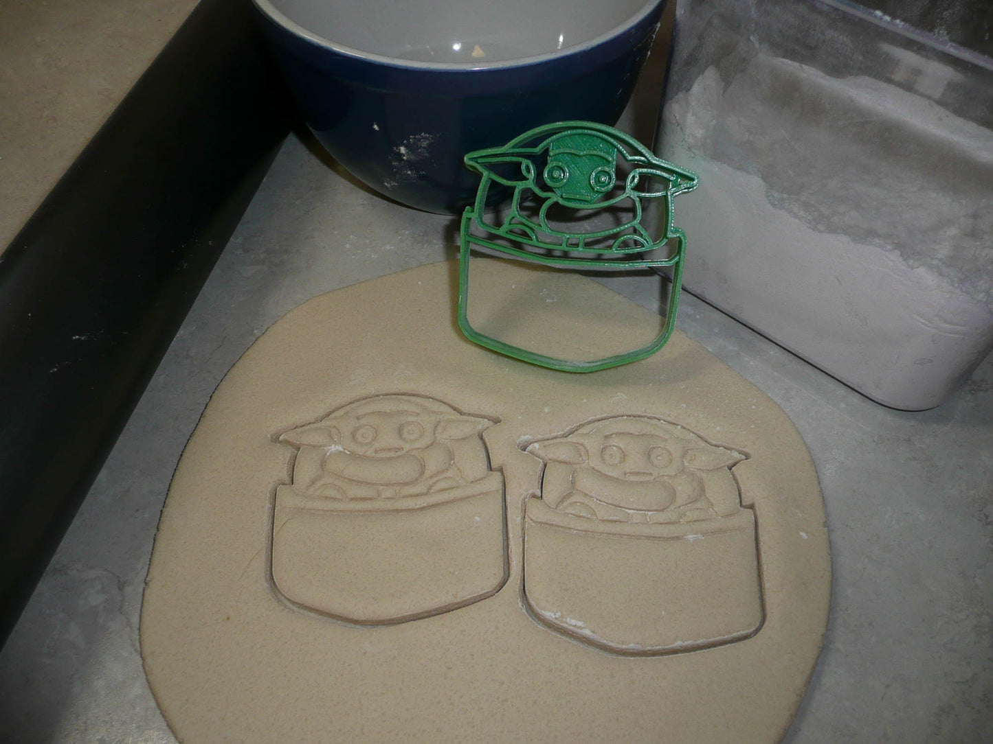 Baby Yoda In Pod Adorable Green Space Child Star Wars Cookie Cutter USA PR3302