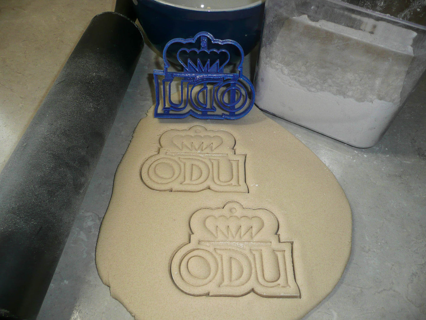 Old Dominion University ODU Letters Crown Cookie Cutter USA PR3279