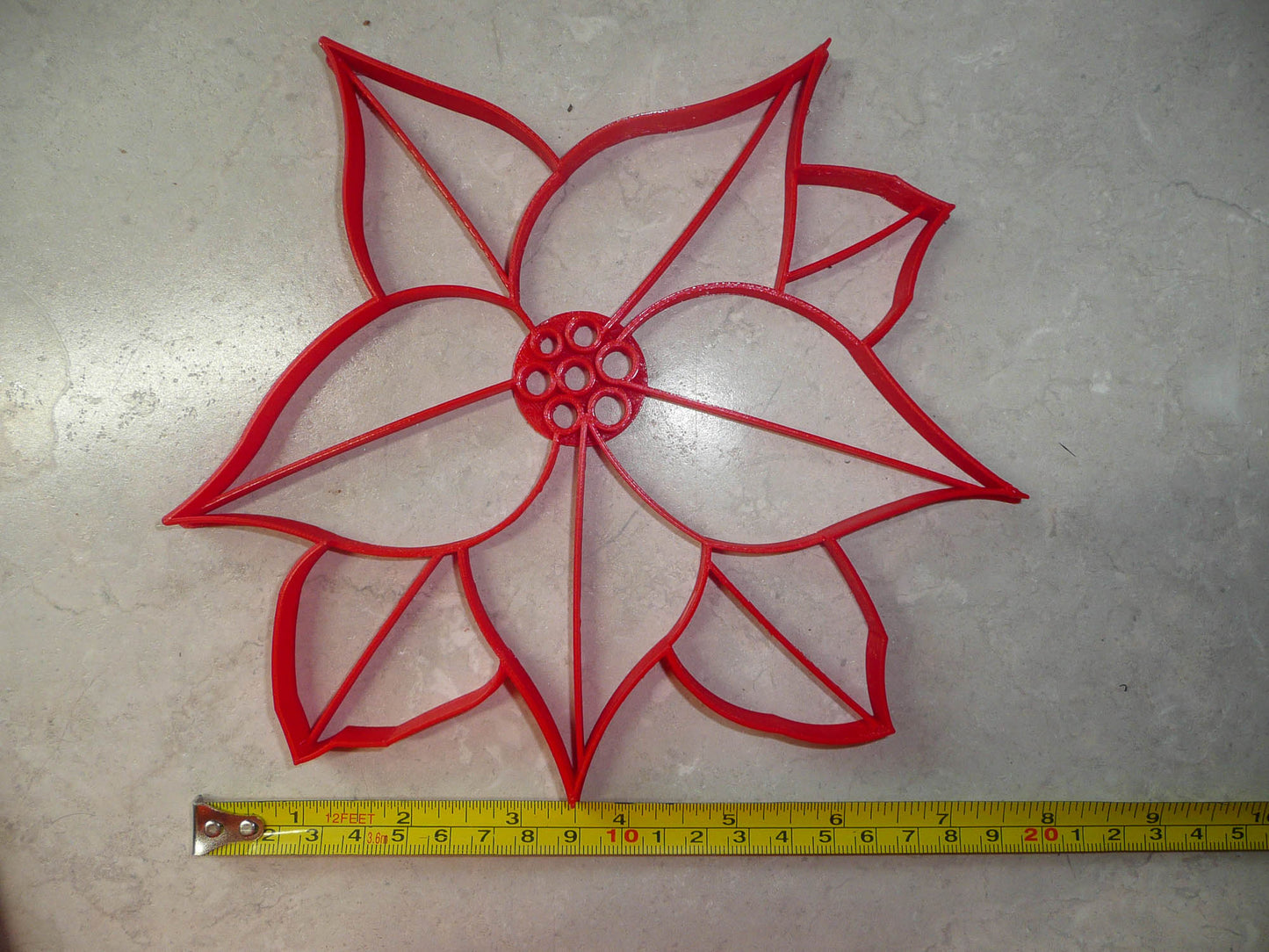 Poinsettia Flower Christmas Plant 7.5 Inch Pie Top Topper Cutter USA PR3316