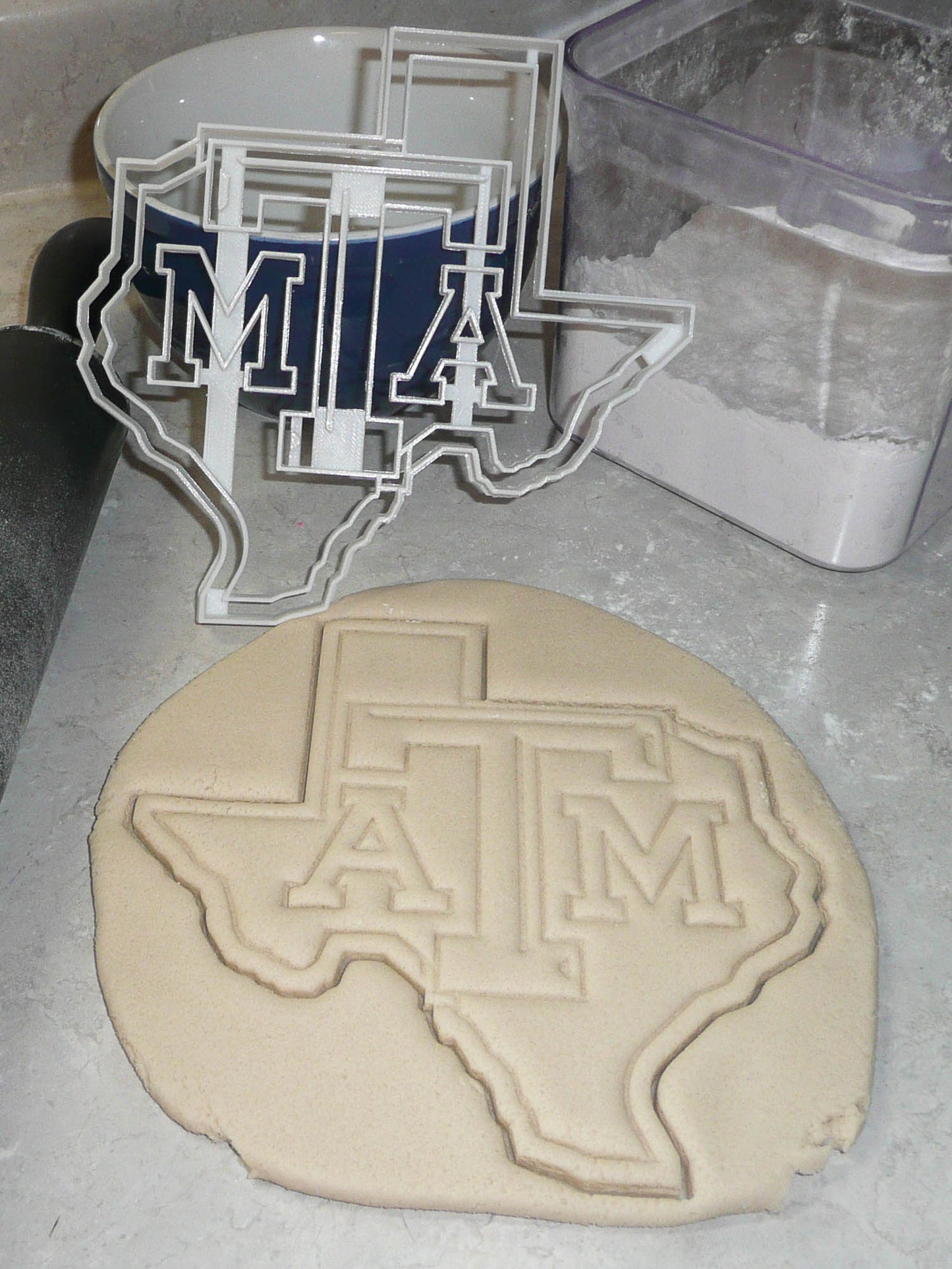 Texas ATM University A&M Aggies 7.5 Inch Pie Top Topper Cutter USA PR3319