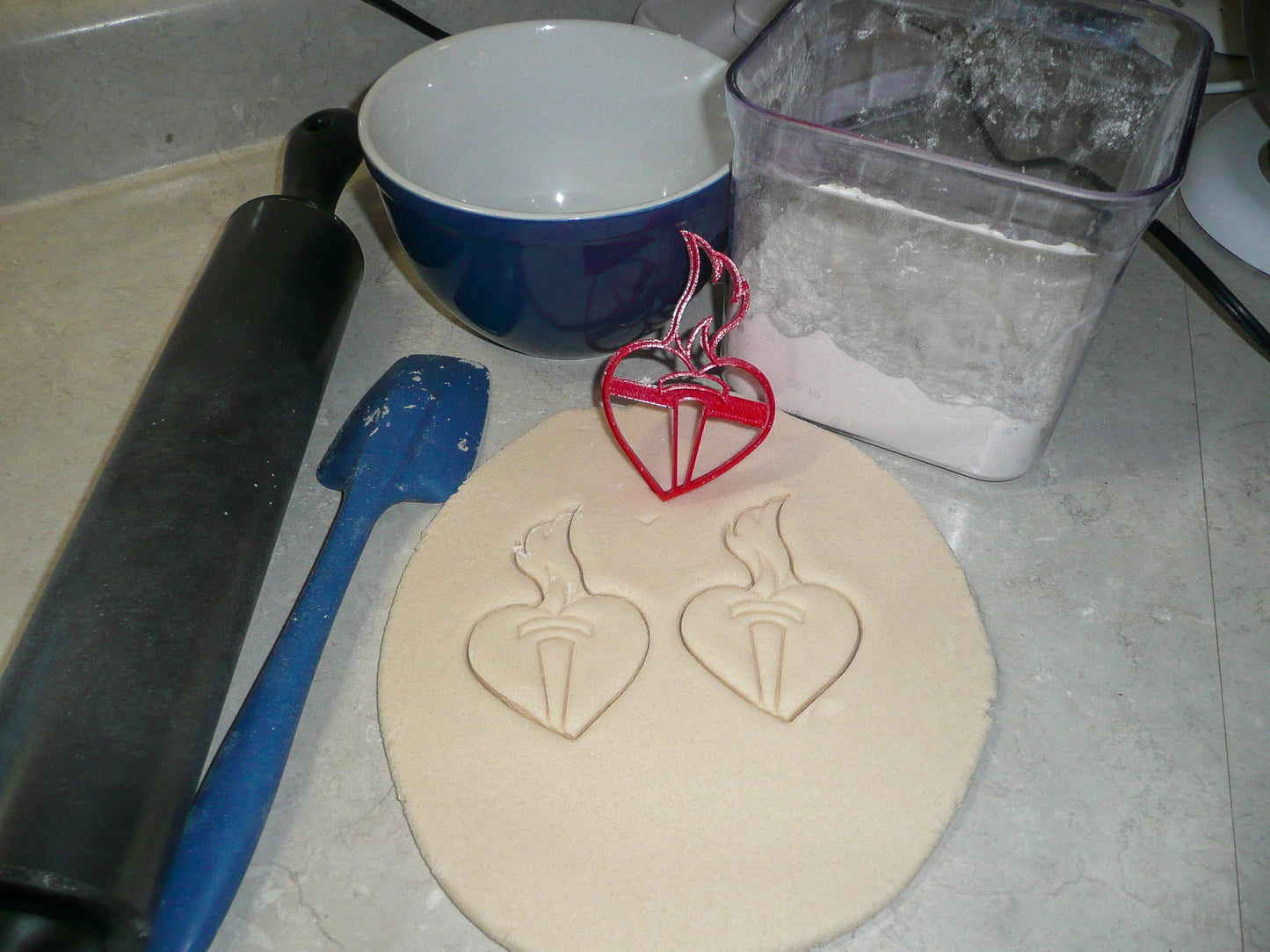 Heart With Flaming Torch American Heart Association Cookie Cutter USA PR3032