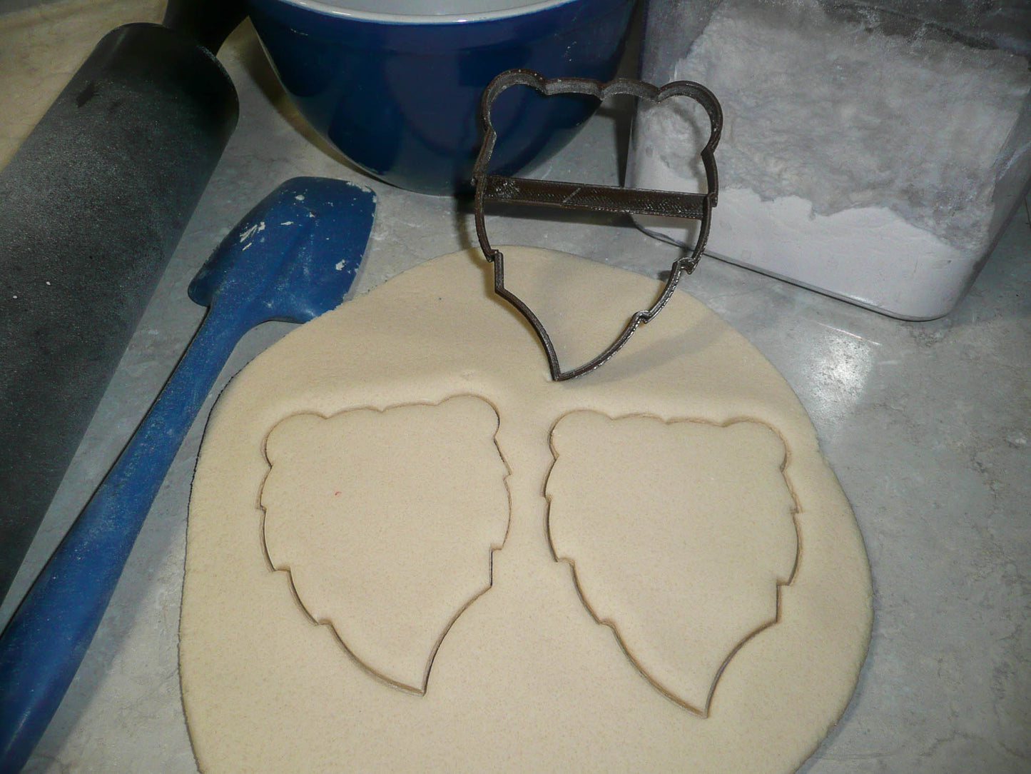 Bear Face Head Outline Furry Wild Animal Outdoors Cookie Cutter USA PR3254