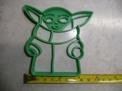 Baby Yoda Adorable Green Space Child Star Wars Cookie Cutter USA PR3321