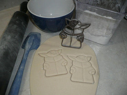 Baby Yoda Adorable Space Child Pose 2 Star Wars Cookie Cutter USA PR3322