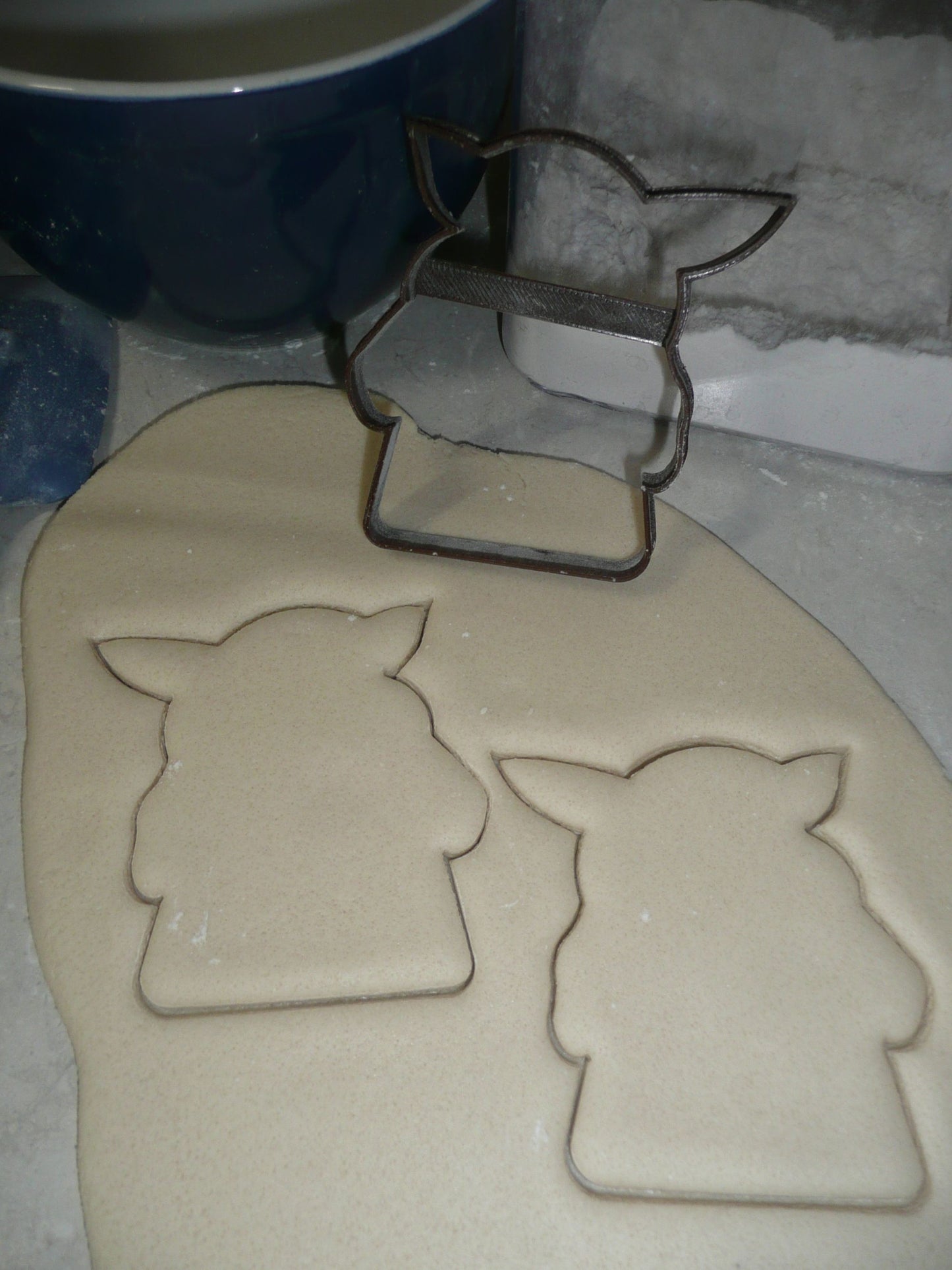 Baby Yoda Outline Pose 2 Adorable Space Child Star Wars Cookie Cutter USA PR3357