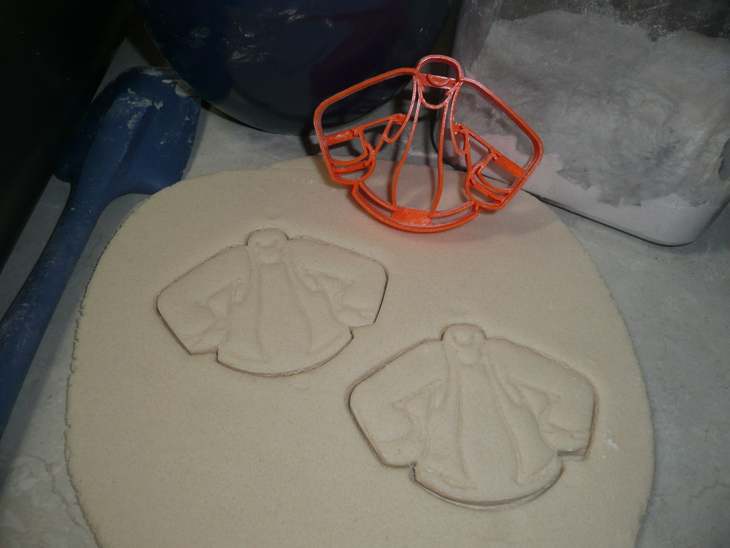 Goofy Outfit Costume Mickey Mouse Friend Set of 4 Cookie Cutters USA PR1482