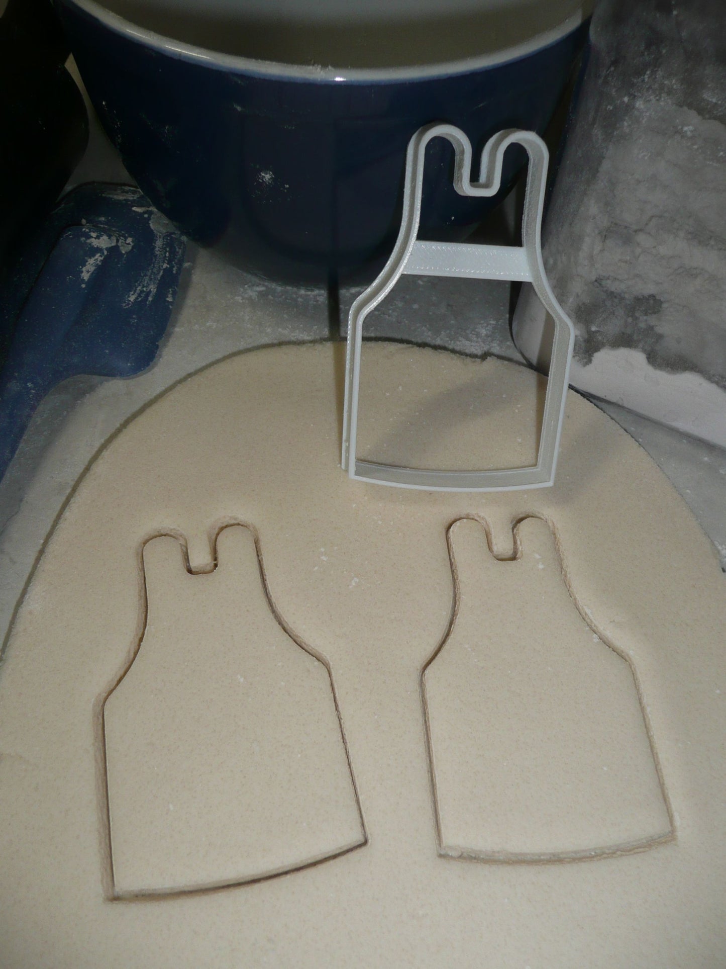 Apron Outline Kitchen Restaurant Chef Baker Cookie Cutter Baking Tool USA PR3402