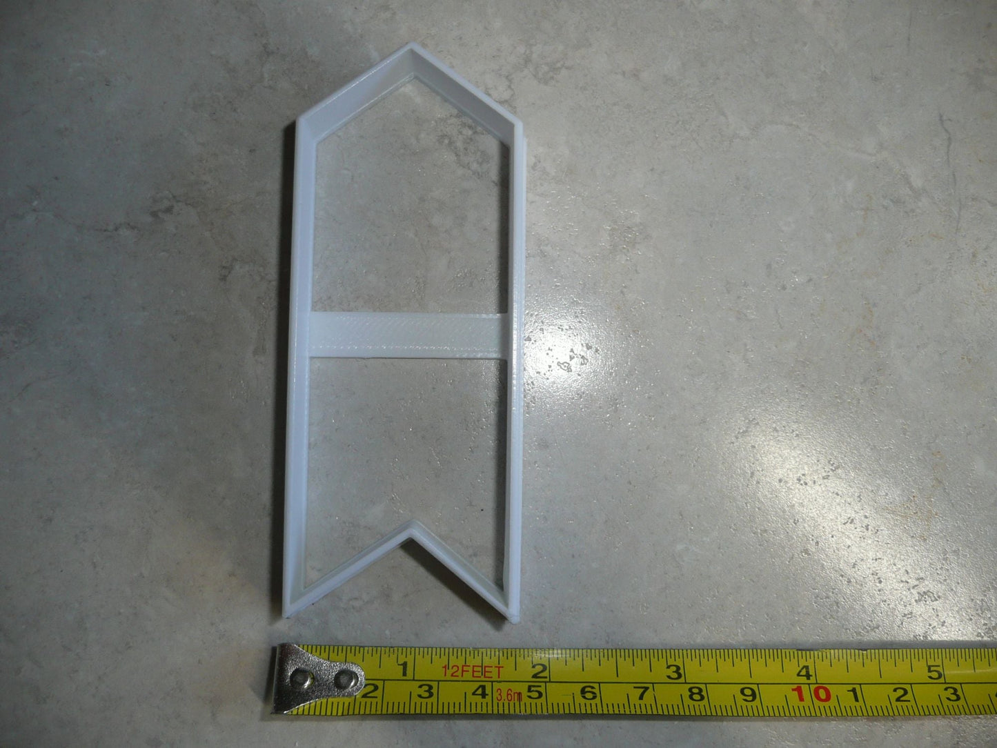 Forward Arrow Direction Outline Shape Cookie Cutter USA PR3180