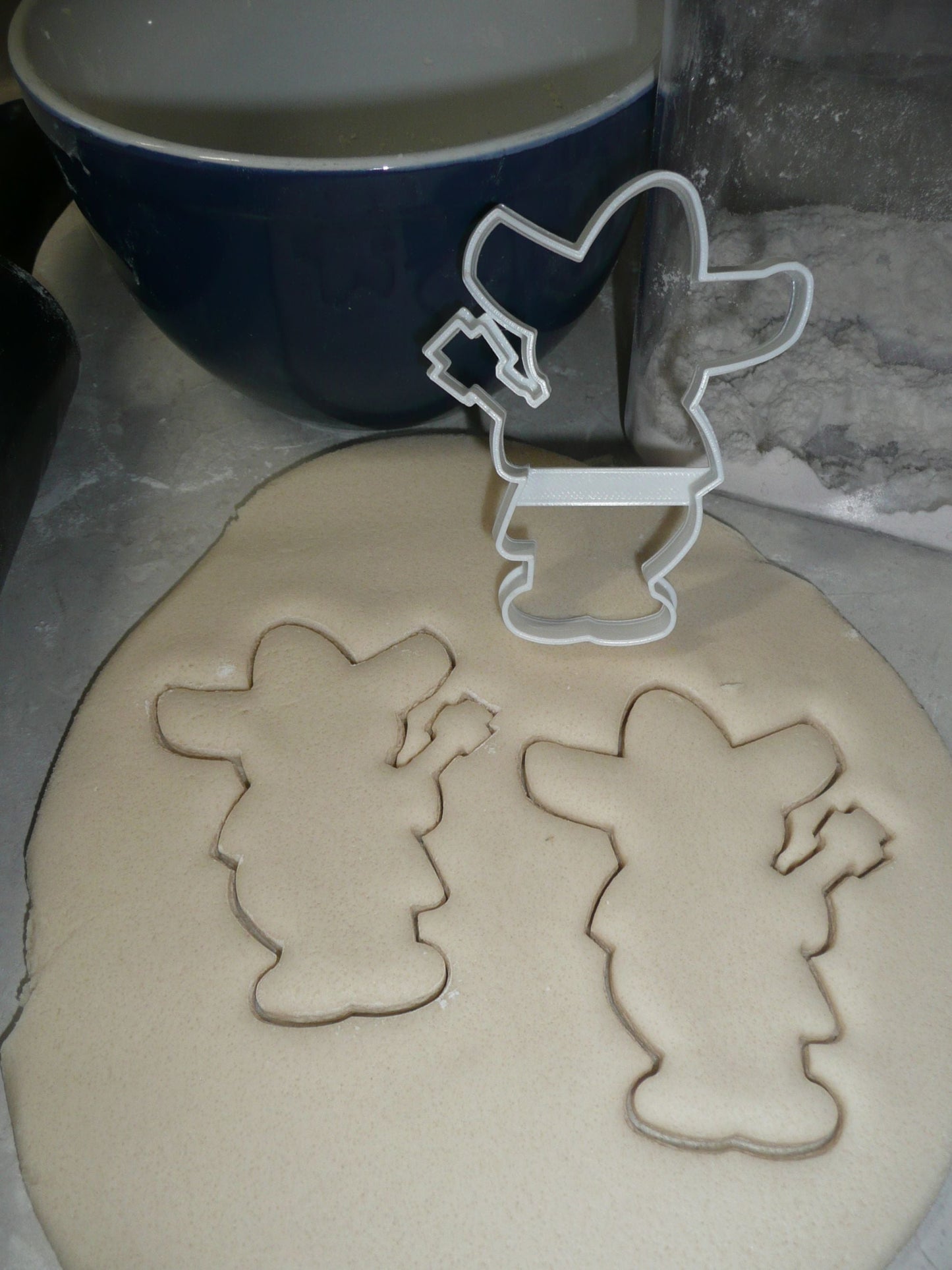 Mariachi Guy Guitar Dia De Muertos Mexico Cookie Cutter USA PR3184