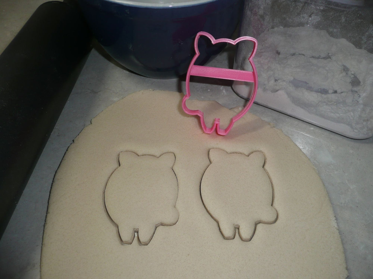 Pig Outline Front Facing Piggy Farm Animal Cookie Cutter USA PR3380