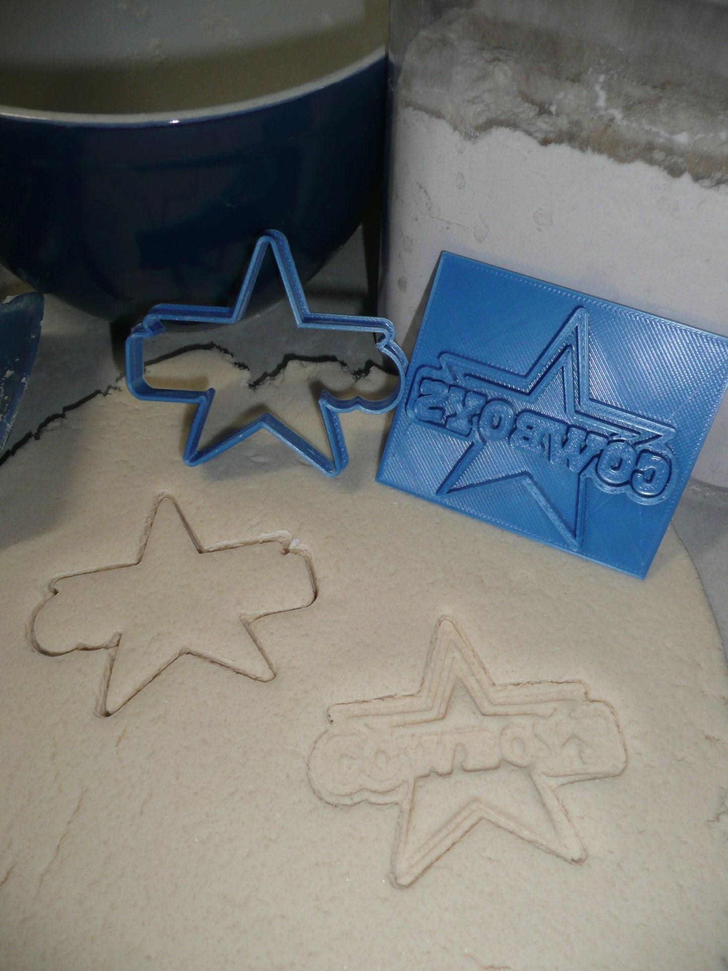 Dallas Cowboys Cookie Stamp and Outline Cutter Set of 2 Made in USA PR3192