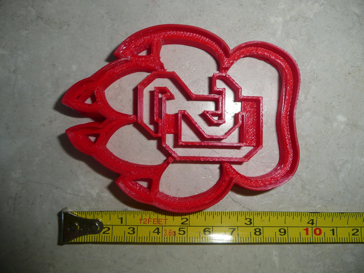 University of South Dakota Coyote Paw Cookie Cutter USA PR3870