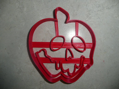 Poison Apple Detailed Halloween Scary Magic Cursed Cookie Cutter USA PR3877