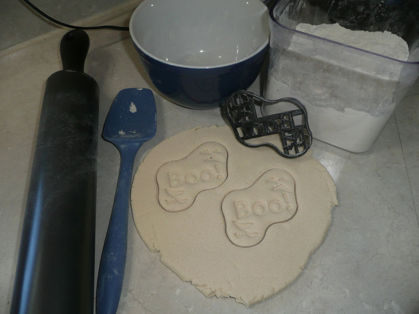 Boo Word With Bats Halloween Scary Font Letters Cookie Cutter USA PR3878