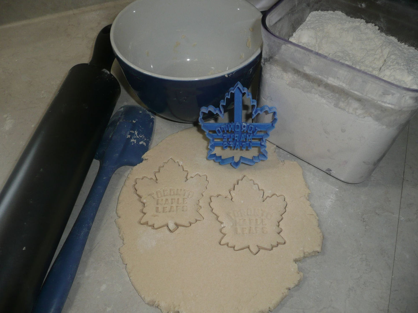 Toronto Maple Leafs Ice Hockey NHL Team Cookie Cutter USA PR4035