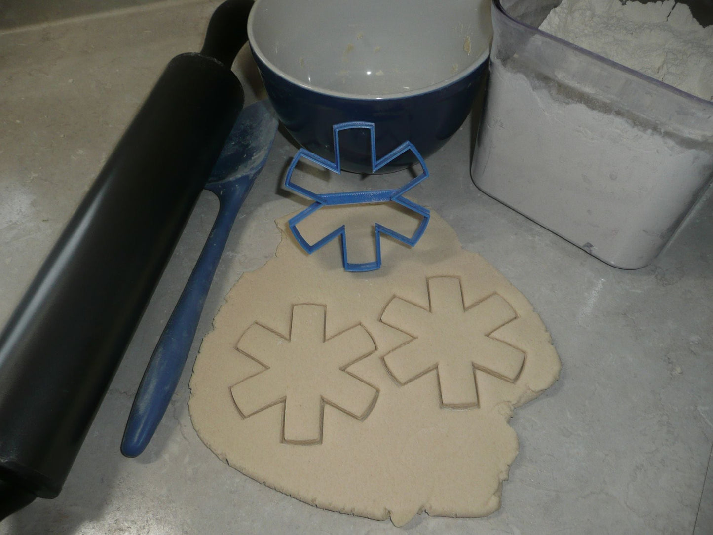 Medical Symbol or Asterisk Sign Text Star of Life Cookie Cutter USA PR4112