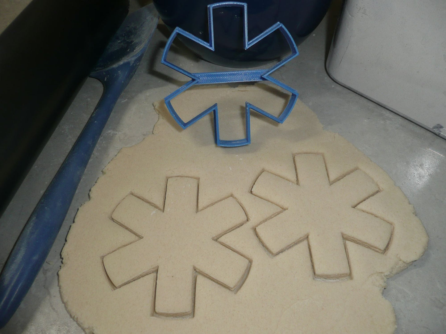 Medical Symbol or Asterisk Sign Text Star of Life Cookie Cutter USA PR4112