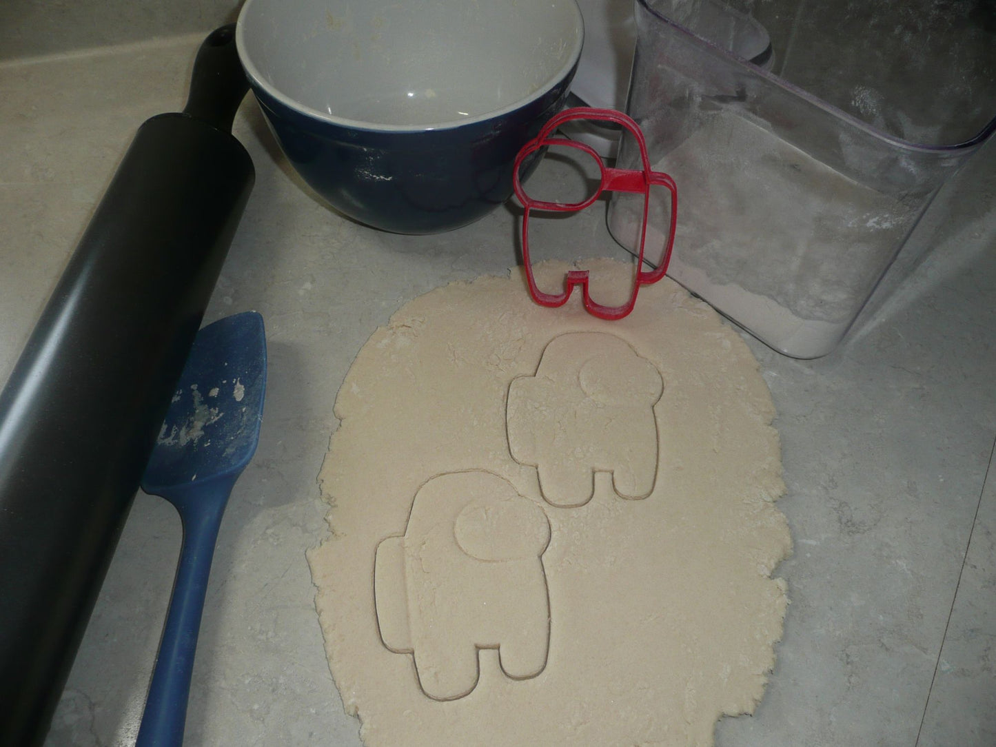 Among Us Crewmate and Imposter Video Game Set Of 5 Cookie Cutters USA PR1544