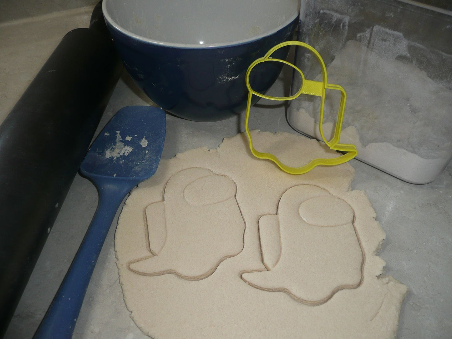 Among Us Crewmate and Imposter Video Game Set Of 5 Cookie Cutters USA PR1544
