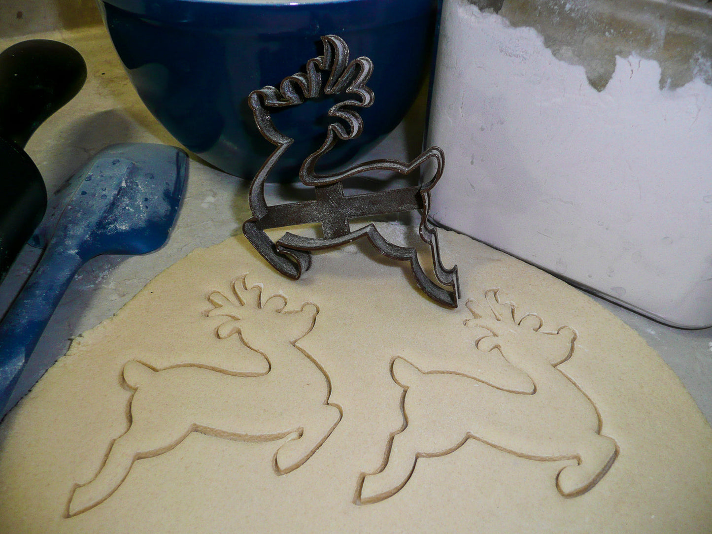 Santa Claus and His Sleigh Reindeer Set Of 4 Cookie Cutters PR1625