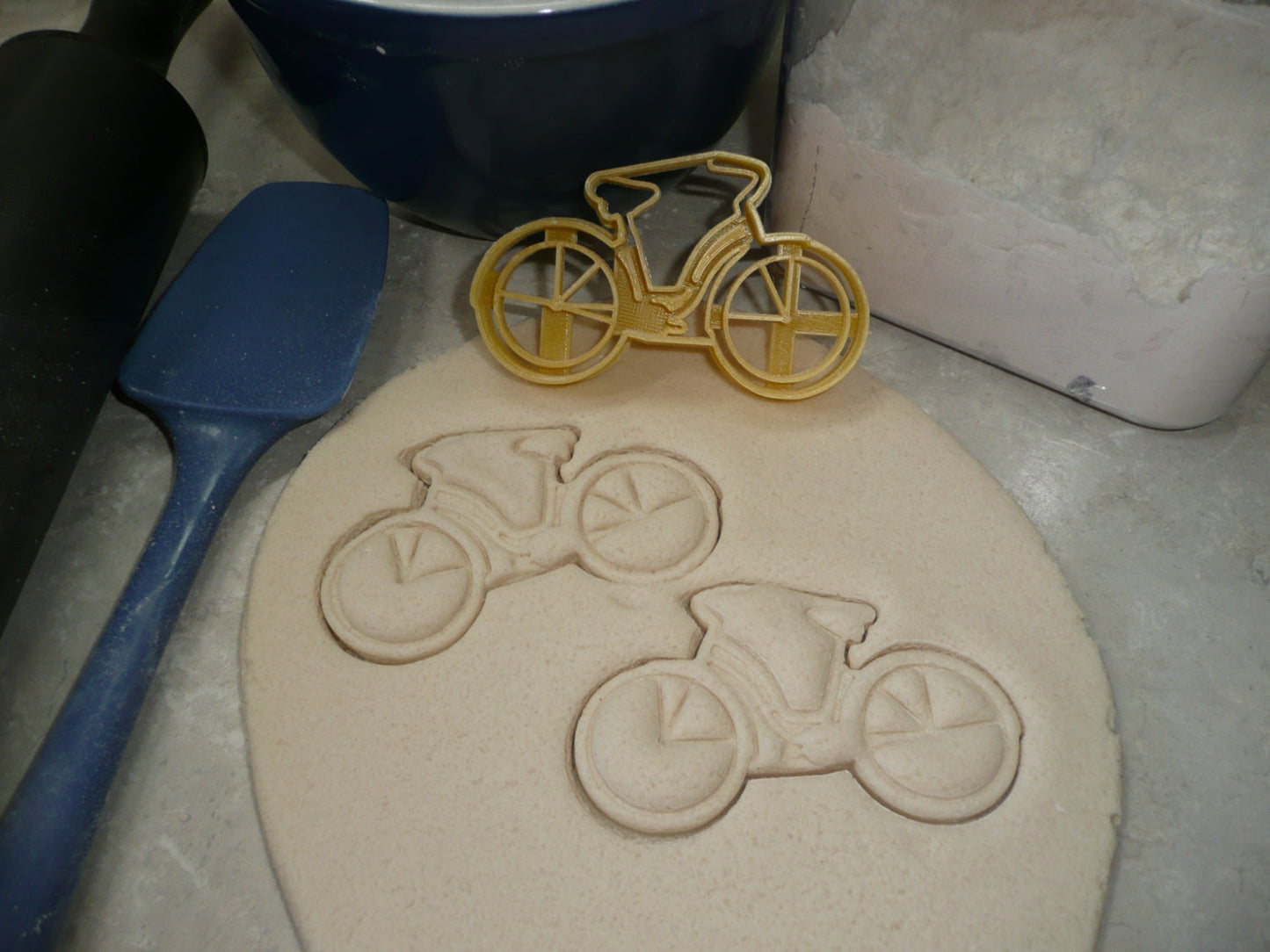 Vintage Retro Style Bikes Bicycles Set Of 4 Cookie Cutters Made In USA PR1668