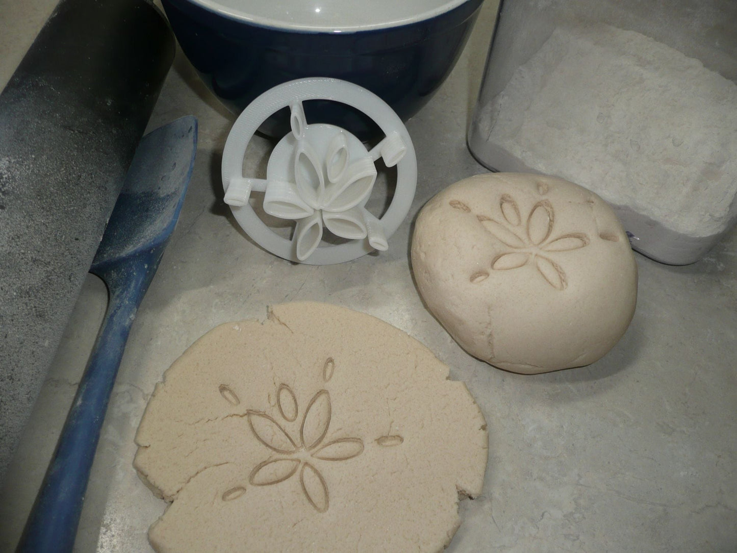 Sand Dollar Design Set Of 2 Sizes Concha Cutters Bread Stamps Made in USA PR1758