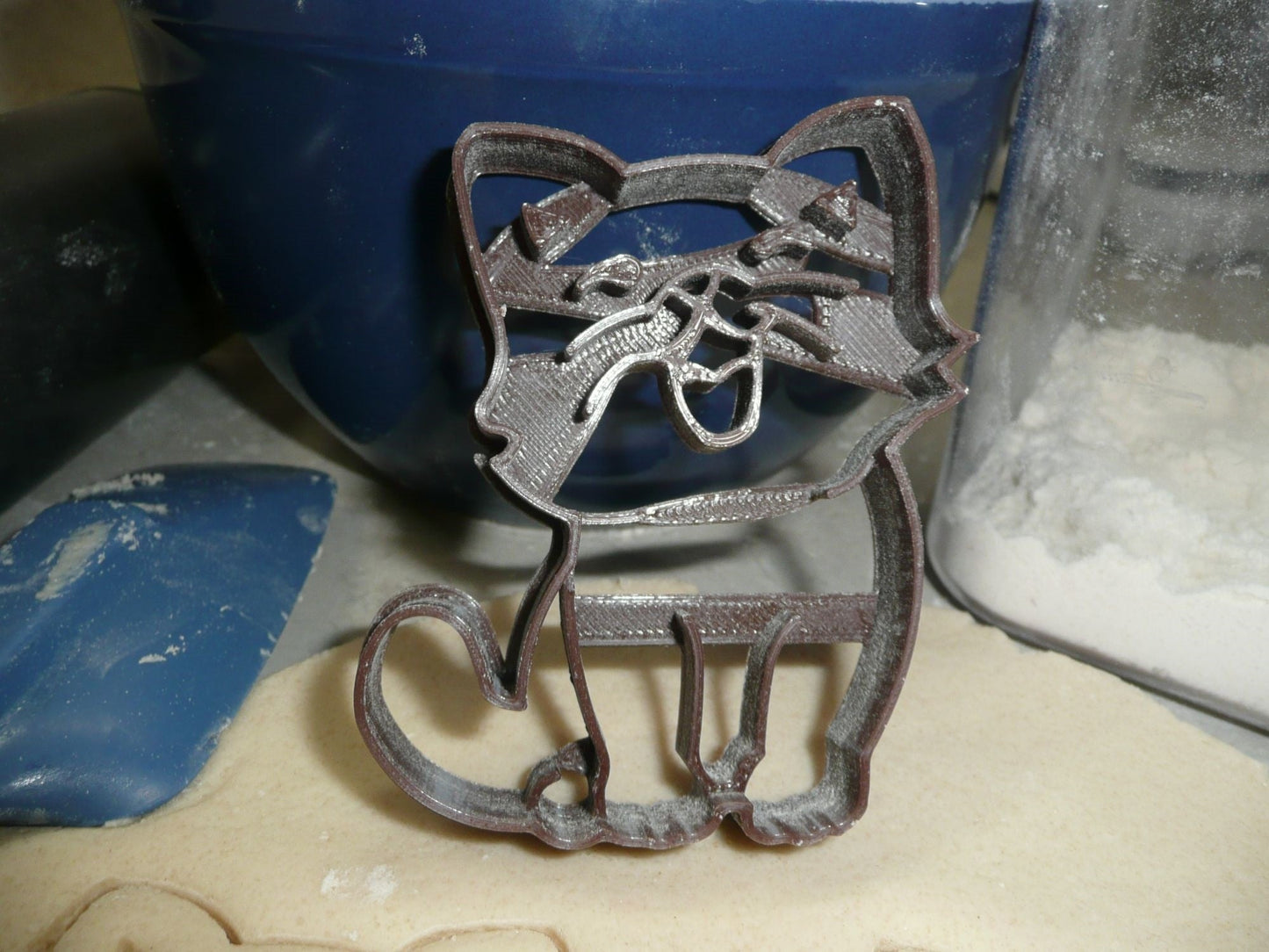 Yawning Smiling Cat Kitty Animal Cookie Cutter Made in USA PR2360