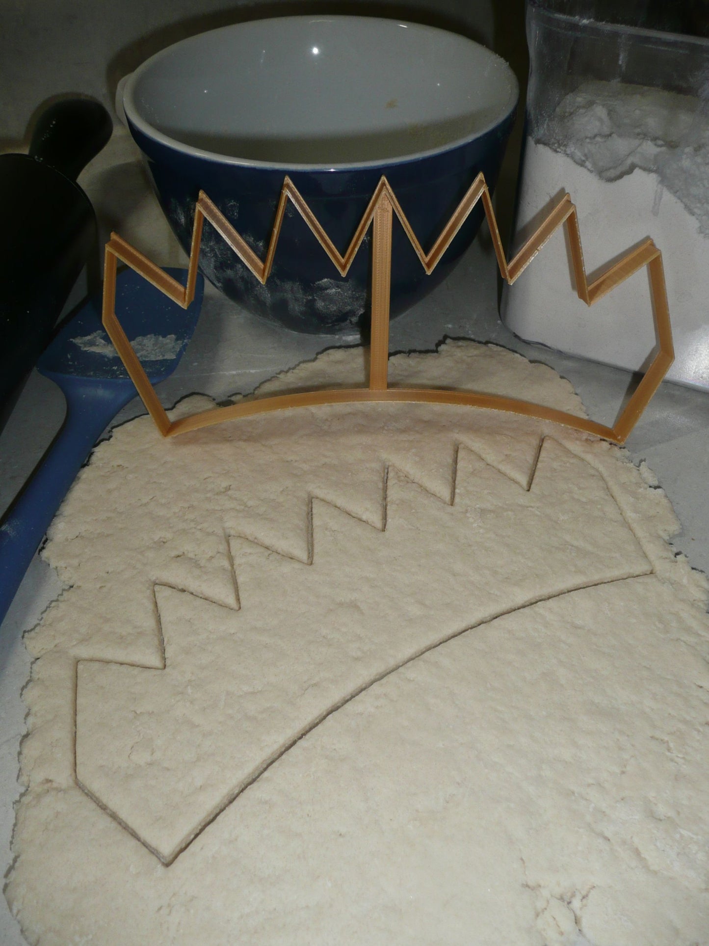 Crown Outline King Queen Large Cookie Cutter Or 3D Fondant Cake USA PR3373