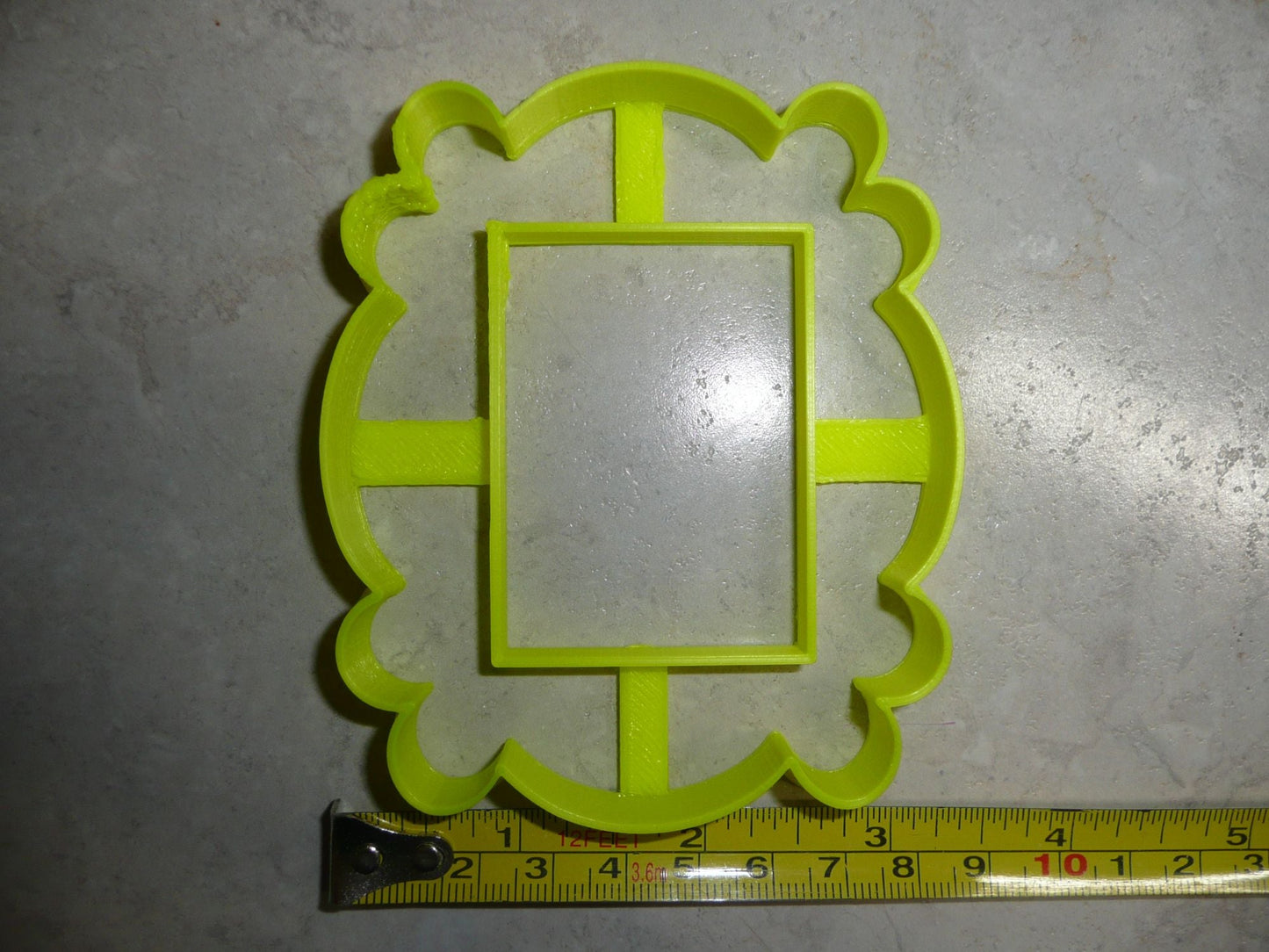 Friends Peephole Door Picture Frame Cookie Cutter Baking Tool USA PR3425