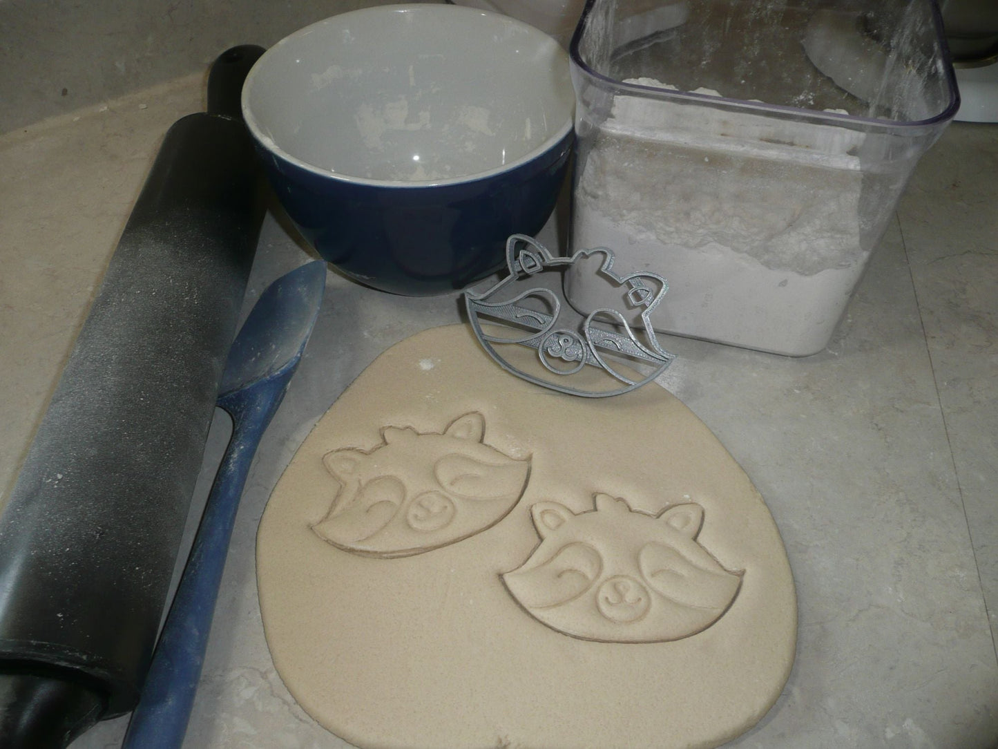 Raccoon Face Cute Masked Animal Mammal Cookie Cutter Baking Tool USA PR3464