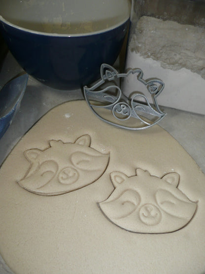 Raccoon Face Cute Masked Animal Mammal Cookie Cutter Baking Tool USA PR3464