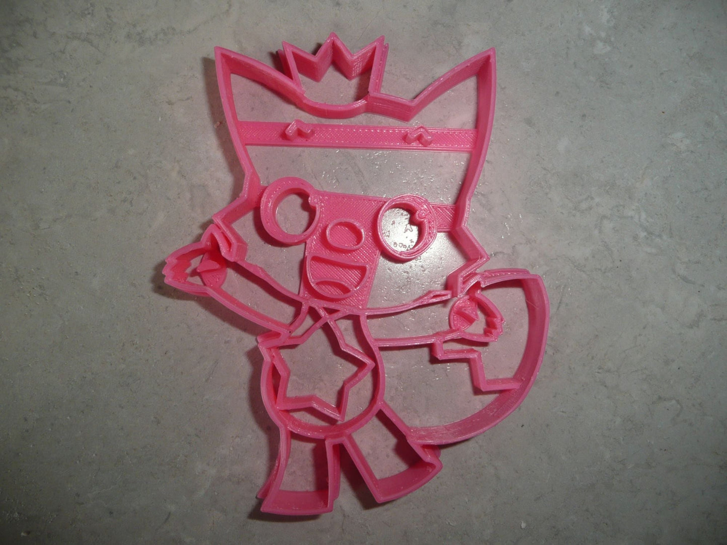 6x Pinkfong Pink Fox With Crown Fondant Cutter Cupcake Topper 1.75 IN USA FD3517