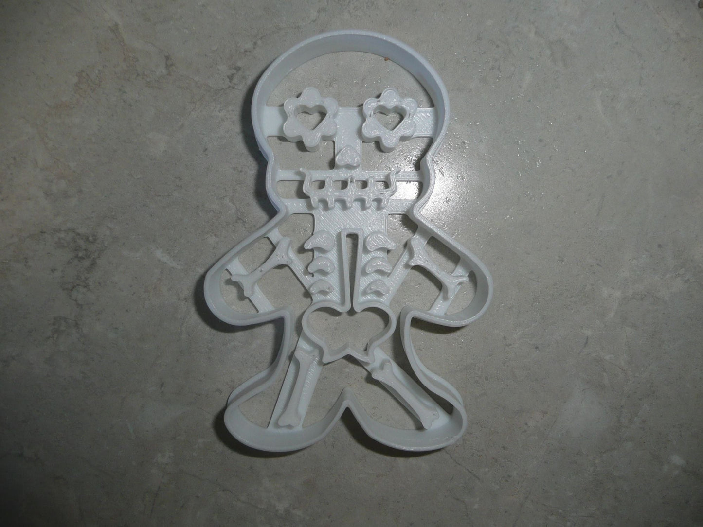 Skeleton With Detailed Gingerbread Body Heart Eyes Cookie Cutter USA PR3619