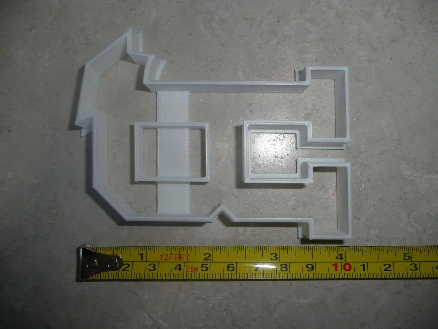 Block Letter R with Graduation Cap School Cookie Cutter USA PR3739