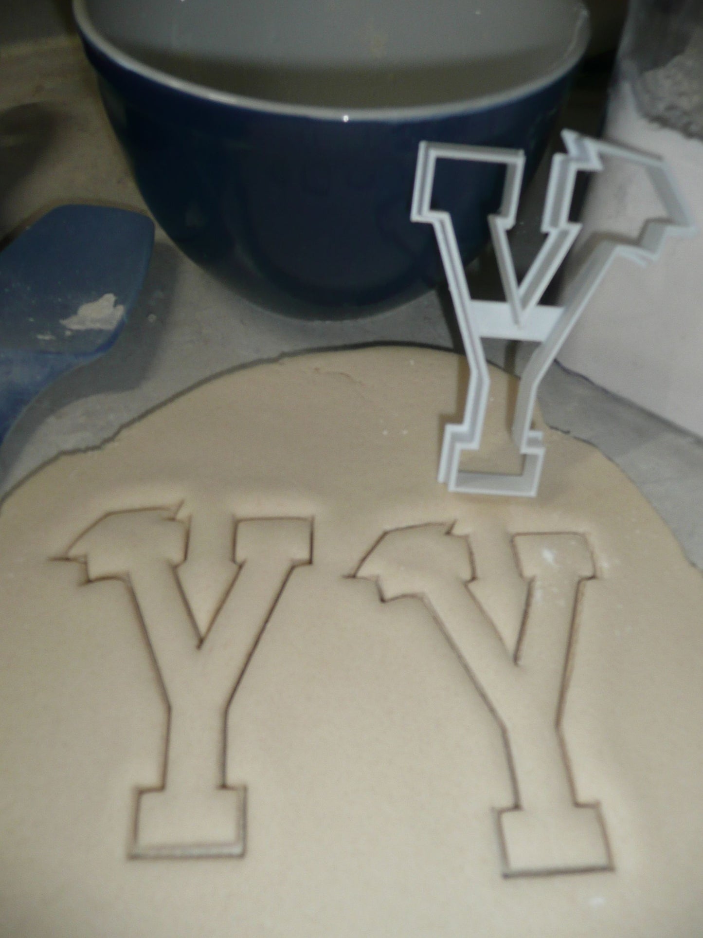 Block Letter Y with Graduation Cap School Cookie Cutter USA PR3746