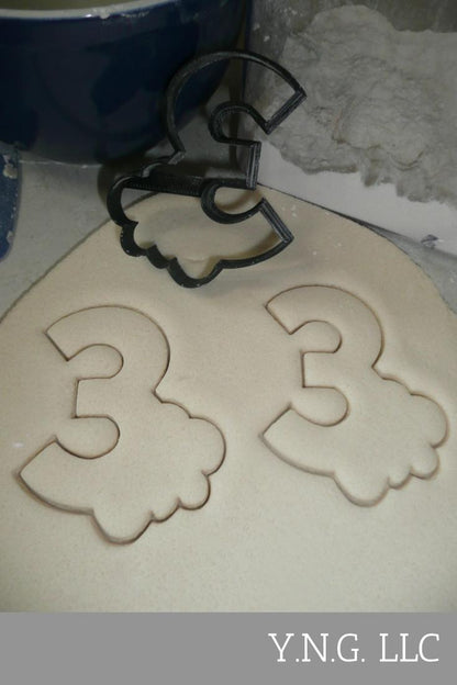 Number Three 3 Outline With Floral Flower Edges Cookie Cutter USA PR3759