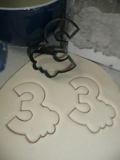 Number Three 3 Outline With Floral Flower Edges Cookie Cutter USA PR3759