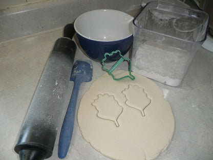Leaf With Berries Outline Berry Leaves Plant Tree Shrub Cookie Cutter USA PR3762