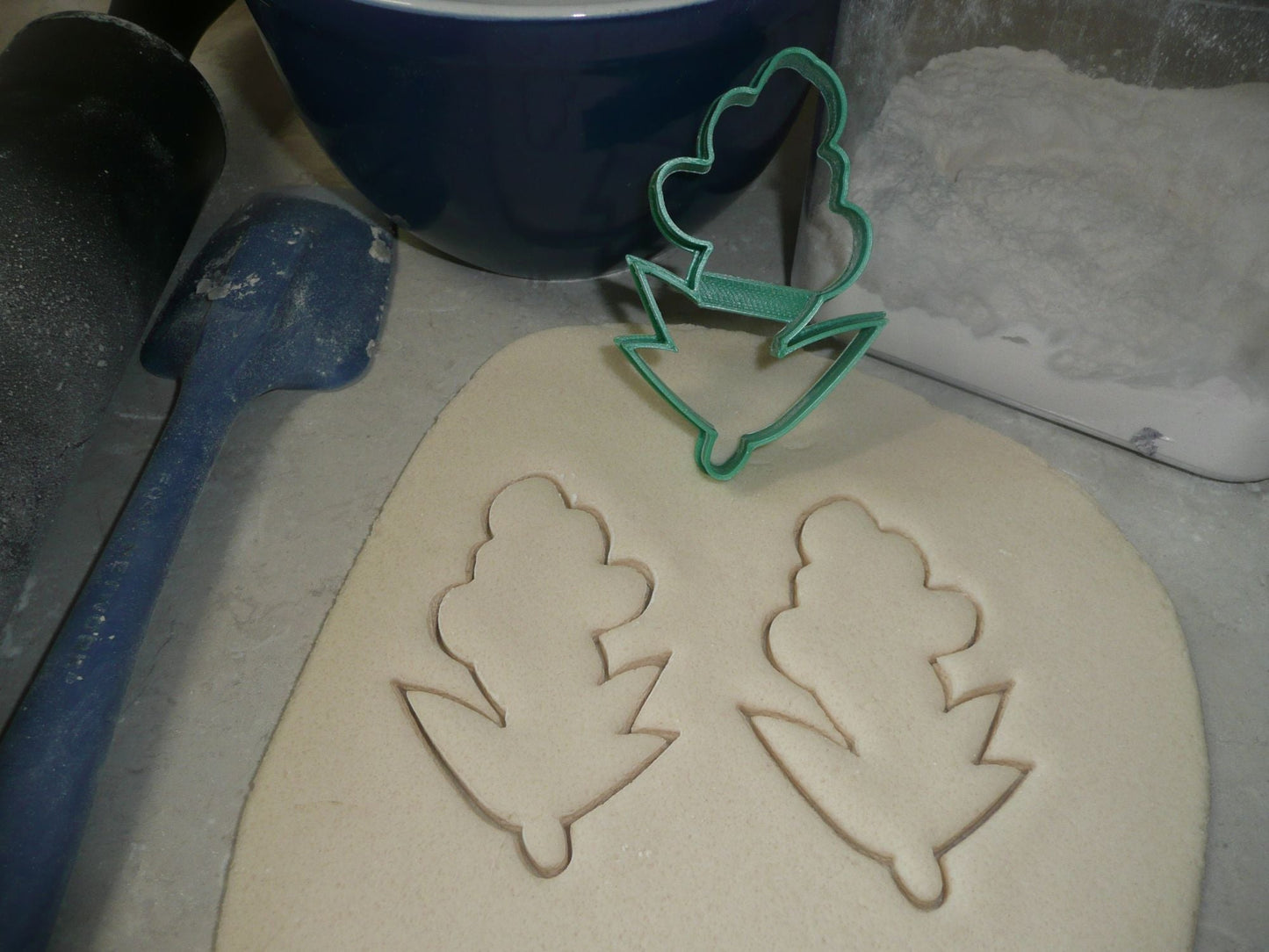Nightshade Sprig Outline Plant Leaf Leaves Cookie Cutter USA PR3763