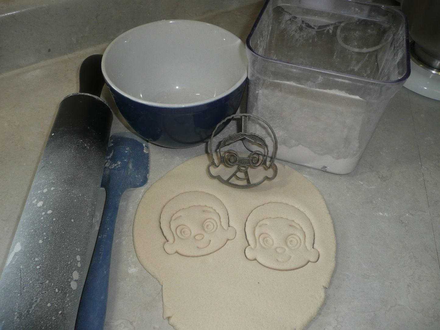 Goby Bubble Guppies Face Merperson Cartoon Character Cookie Cutter USA PR3767