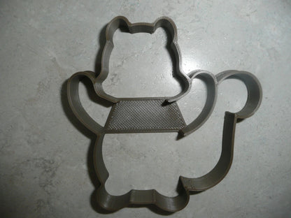 Squirrel Hugging Nut Arms Hug Cute Animal Cookie Cutter Baking Tool USA PR3769